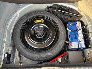 Bild 19/24 von Jaguar XJ 2.7 D (2007)