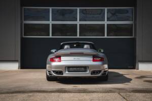 Bild 5/19 von Porsche 911 Turbo (2007)