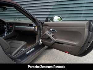 Bild 19/27 von Porsche 911 Carrera (2018)