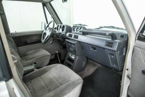 Image 17/50 of Mitsubishi Shogun TD (1987)