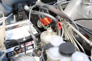 Image 32/37 of Mercedes-Benz 280 SL (1969)