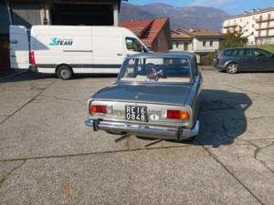 Image 3/15 of Alfa Romeo 1750 Berlina (1970)