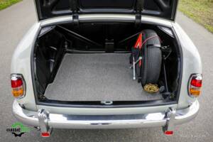 Bild 42/44 von Mercedes-Benz 220 S (1958)