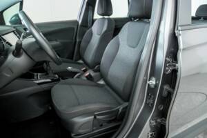 Image 34/50 de Opel Crossland X 1.2 Turbo (2020)