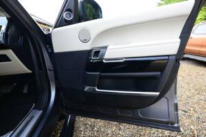 Image 47/50 de Land Rover Range Rover Autobiography SDV8 (2016)