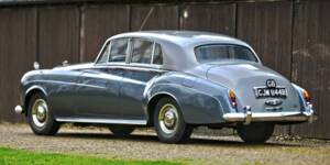 Image 15/50 of Bentley S 3 (1964)