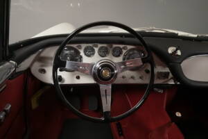 Bild 28/39 von Maserati 3500 GT Touring (1961)