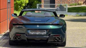 Bild 35/97 von Ferrari Roma Spider (2011)