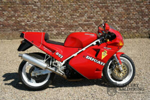 Immagine 2/30 di Ducati DUMMY (1990)