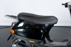Bild 17/22 von Piaggio Vespa ET2 50 (1997)