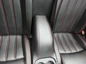 Immagine 54/93 di Maserati GranCabrio 4.7 (2010)