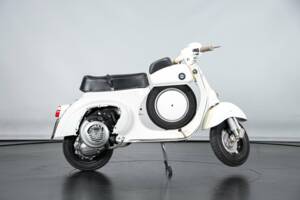 Image 5/41 de Piaggio Vespa 50 SS (1966)