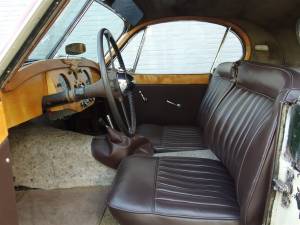 Immagine 35/82 di Jaguar XK 120 FHC (1953)