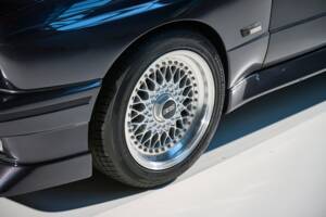 Bild 26/36 von BMW M3 (1989)