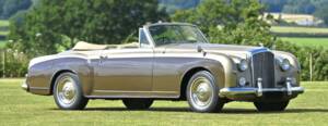 Immagine 7/50 di Bentley S 1 Continental DHC (1958)