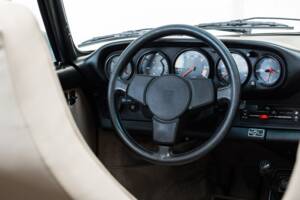 Imagen 11/32 de Porsche 911 SC 3.0 (1983)