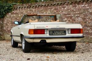 Bild 21/50 von Mercedes-Benz 280 SL (1976)