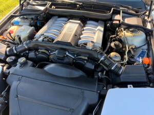 Bild 7/11 von BMW 850i (1991)