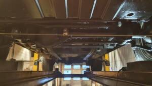 Bild 44/45 von Mercedes-Benz 300 GE (lang) (1991)