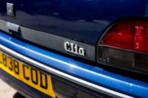 Imagen 8/48 de Renault Clio I Williams (1993)