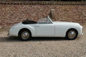 Imagen 25/50 de SIMCA 8 Sport (1950)