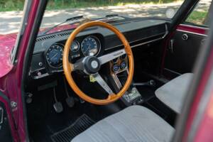 Image 32/50 of Alfa Romeo Giulia Nuova Super 1300 (1974)