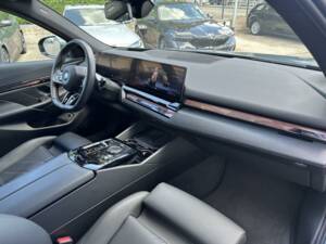 Image 5/15 de BMW i5 eDrive40 Touring (2024)