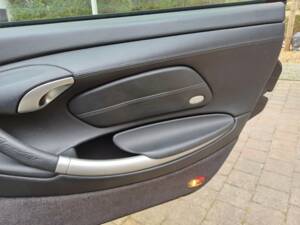 Image 74/82 of Porsche Boxster S (2000)