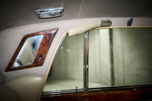Imagen 51/100 de Rolls-Royce Silver Shadow II (1980)