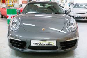 Image 2/12 of Porsche 911 Carrera (2013)