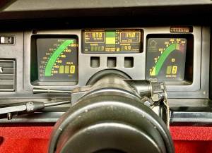 Bild 30/32 von Chevrolet Corvette Convertible (1988)