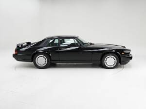 Image 9/15 of Jaguar XJRS 6.0 (1991)