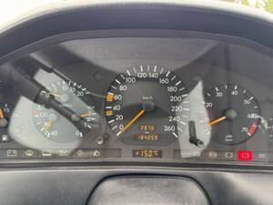 Image 37/51 of Mercedes-Benz SL 320 (1996)