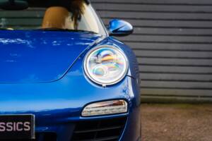 Bild 15/51 von Porsche 911 Carrera 4 GTS (2011)