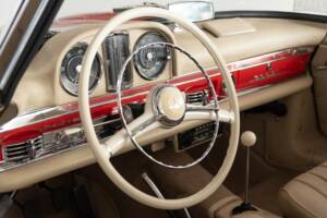 Image 37/47 de Mercedes-Benz 300 SL Roadster (1959)