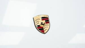 Afbeelding 13/15 van Porsche 911 Carrera 2 (1990)