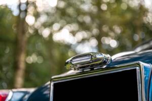 Image 23/64 of Aston Martin DB 2/4 Mk II (1957)