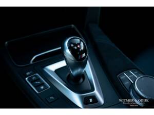 Image 21/50 of BMW M4 CS (2018)