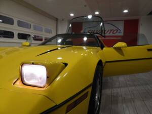 Image 12/15 de Chevrolet Corvette (1984)