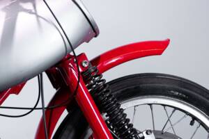 Image 22/50 of Moto Guzzi DUMMY (1948)