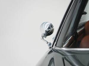 Image 11/15 of FIAT 2300 S Coupé (1964)