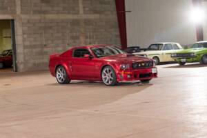 Image 24/68 of Ford Mustang GT (2005)