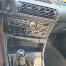 Image 9/11 of BMW M5 (1991)