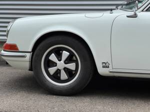 Afbeelding 4/57 van Porsche 911 2.4 T (1971)
