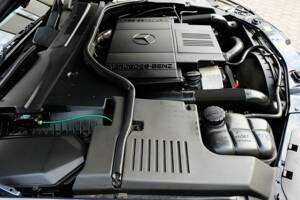 Image 69/70 de Mercedes-Benz CL 500 (1997)