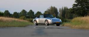 Bild 2/16 von Porsche 911 Carrera (1995)