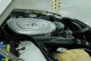Bild 24/50 von Mercedes-Benz 560 SEC (1986)