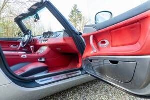 Image 20/50 of BMW Z8 (2002)