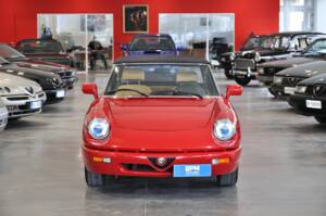Imagen 1/30 de Alfa Romeo 1.6 Spider (1992)