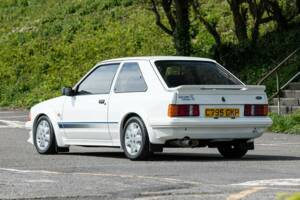 Image 4/33 de Ford Escort turbo RS (1986)